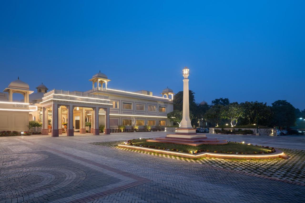 Heritage Village Resort & Spa Manesar-คูร์เคาน์ ภายนอก รูปภาพ