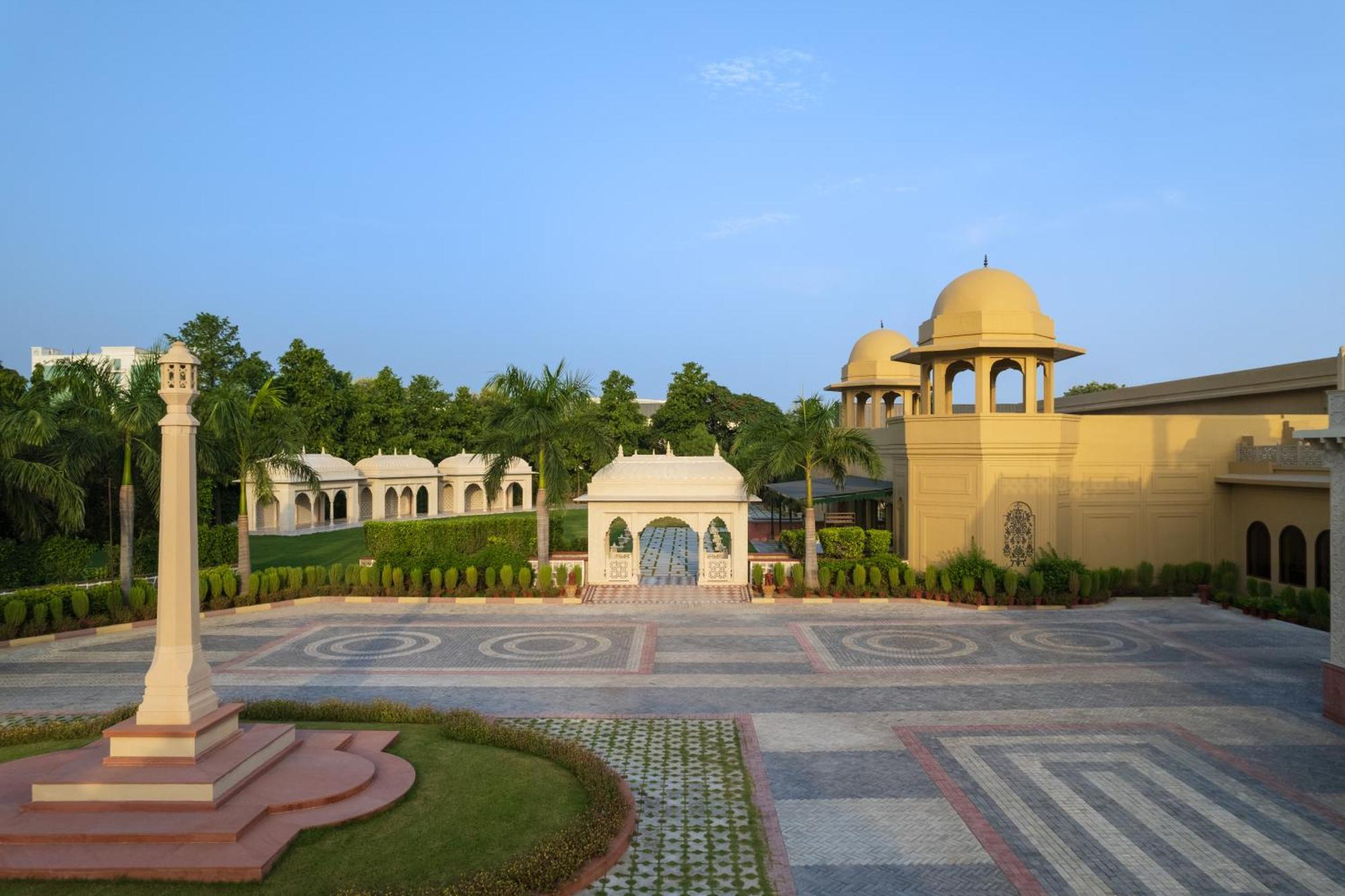 Heritage Village Resort & Spa Manesar-คูร์เคาน์ ภายนอก รูปภาพ